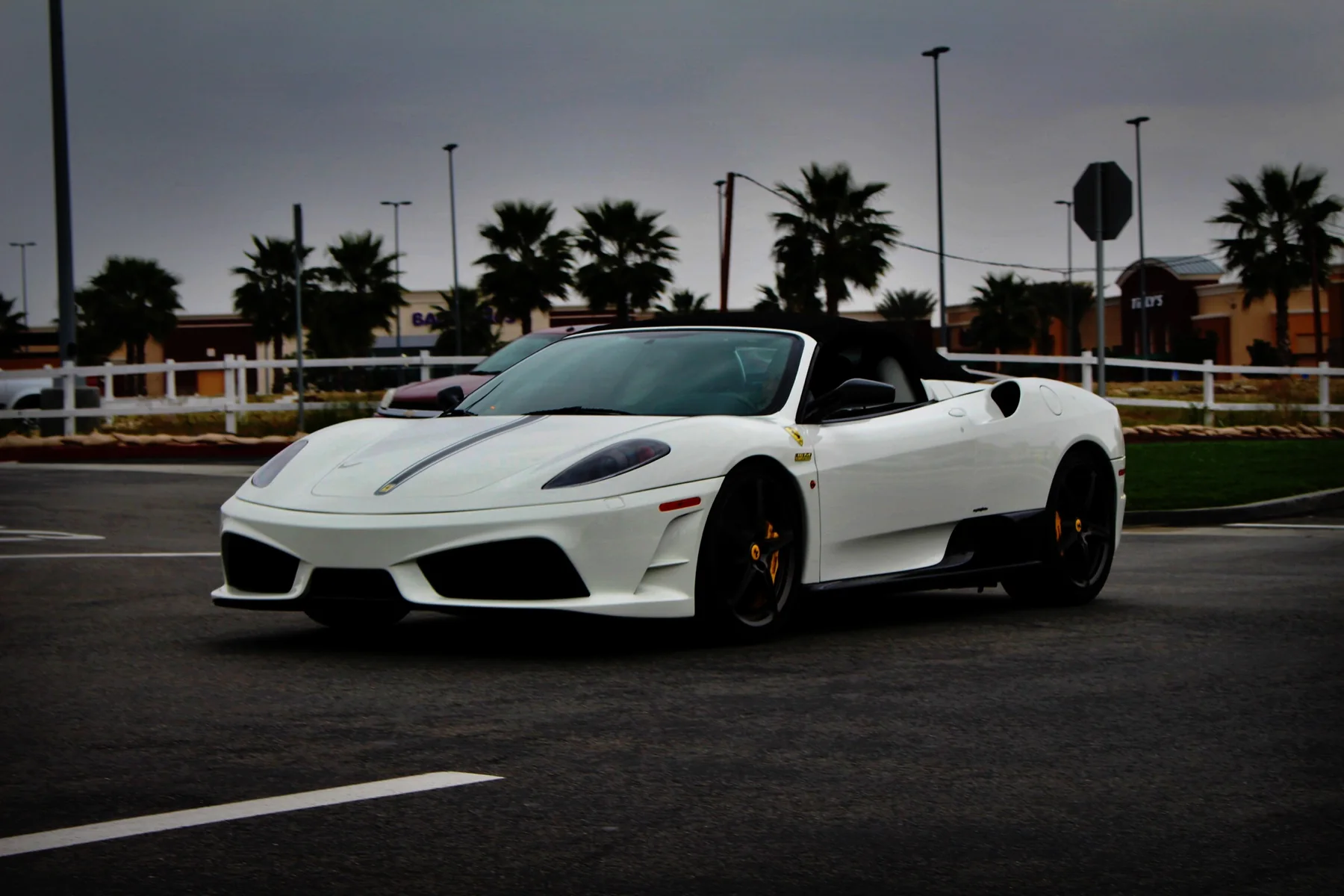Ferrari Scuderia Spider 16M