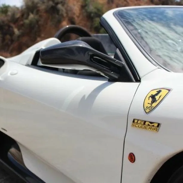 Ferrari Scuderia Spider 16M