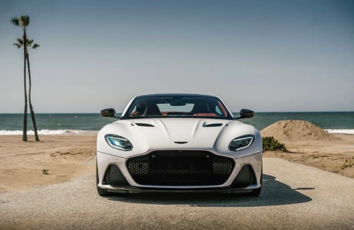 Aston Martin DBS Superleggera