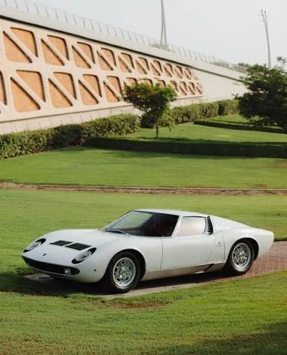 Lamborghini Miura
